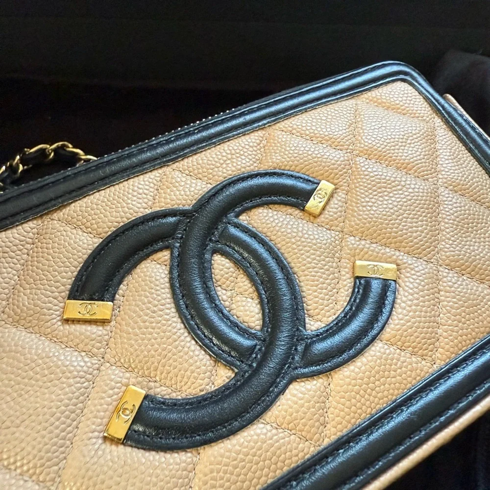 Chanel Caviar Filigree Cc Tan Quilted Leather Chain Crossbody Bag